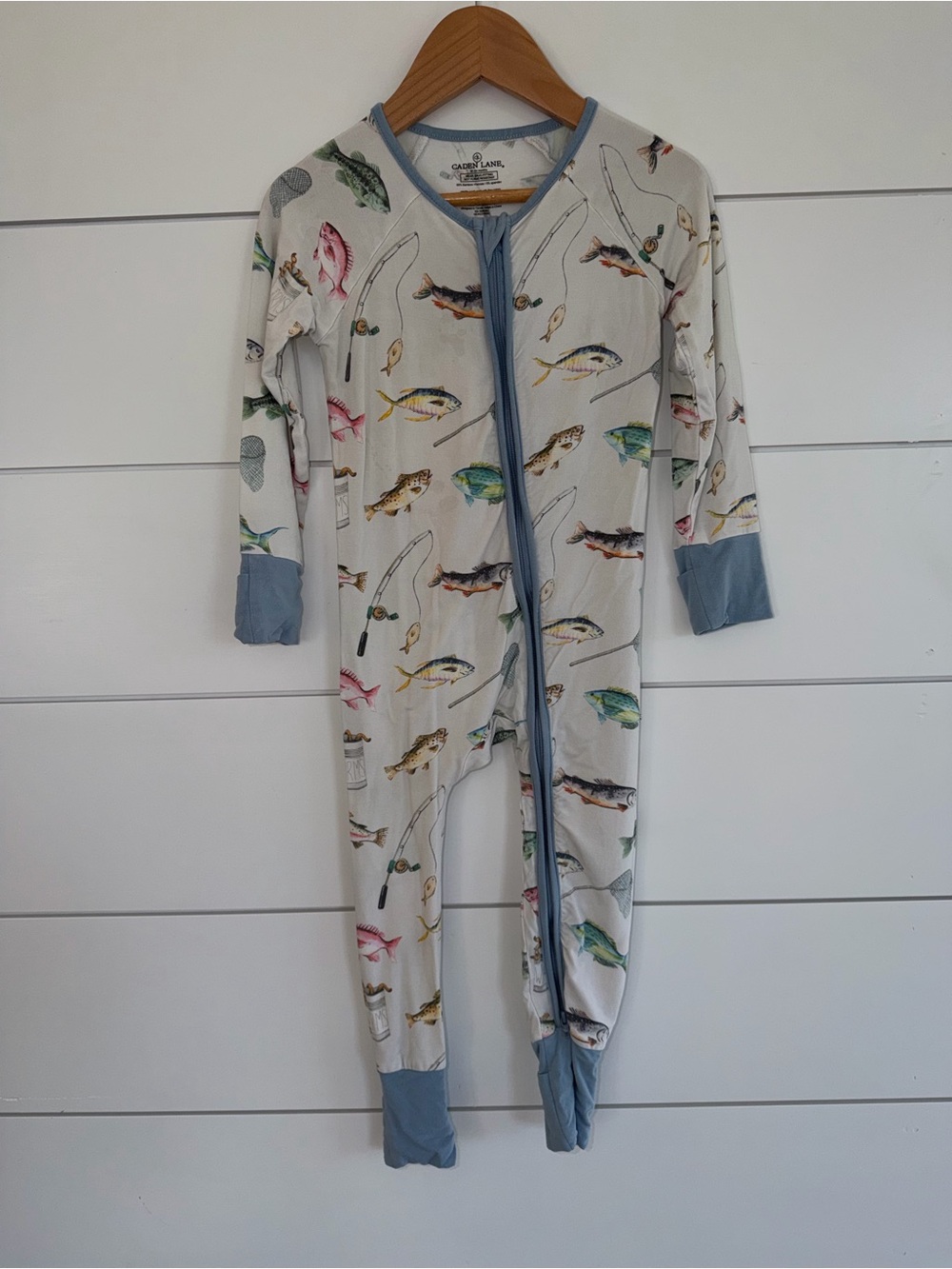 Caden Lane Bamboo Zippy 18-24M Gone Fishing Convertible Footy Pajamas Romper GUC